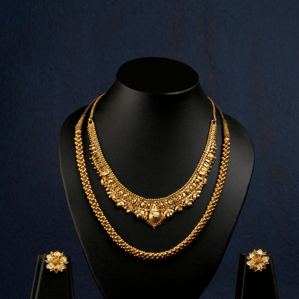 18K Gold Dainty Clover
